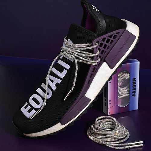 How to Personalize Your Sneakers with Custom Shoelaces and Accessories